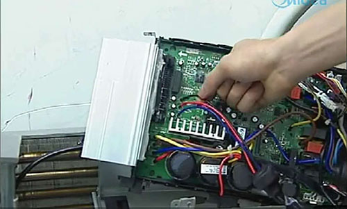 北京美的空调电话是多少